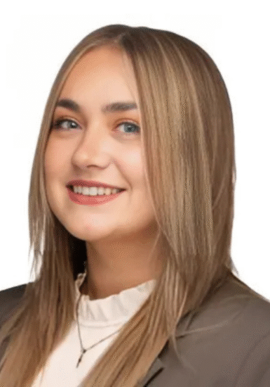 Chloe Storton - Contact Us